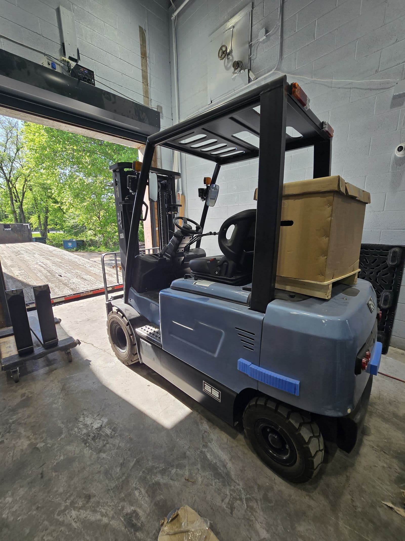 Forklifts listed on LotWagon